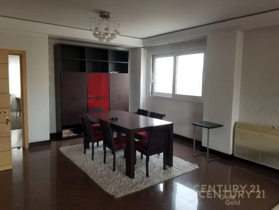Tirane, shitet apartament 4+1 Kati 5, 348 m² 650.000 € (stadiumi dinamo)