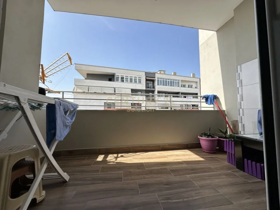 Tirane, shitet apartament 2+1+Ballkon Kati 6, 103 m² 140.000 € (Astir)