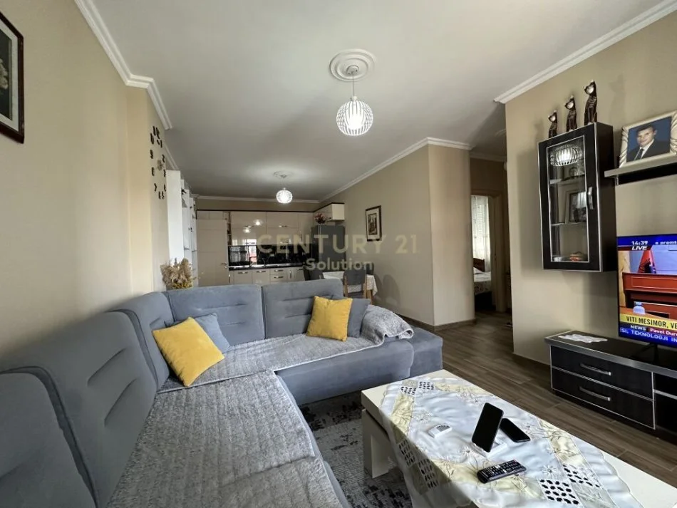 Tirane, shitet 2+1+Ballkon Kati 6, 103 m² 140.000 € (Astiri)