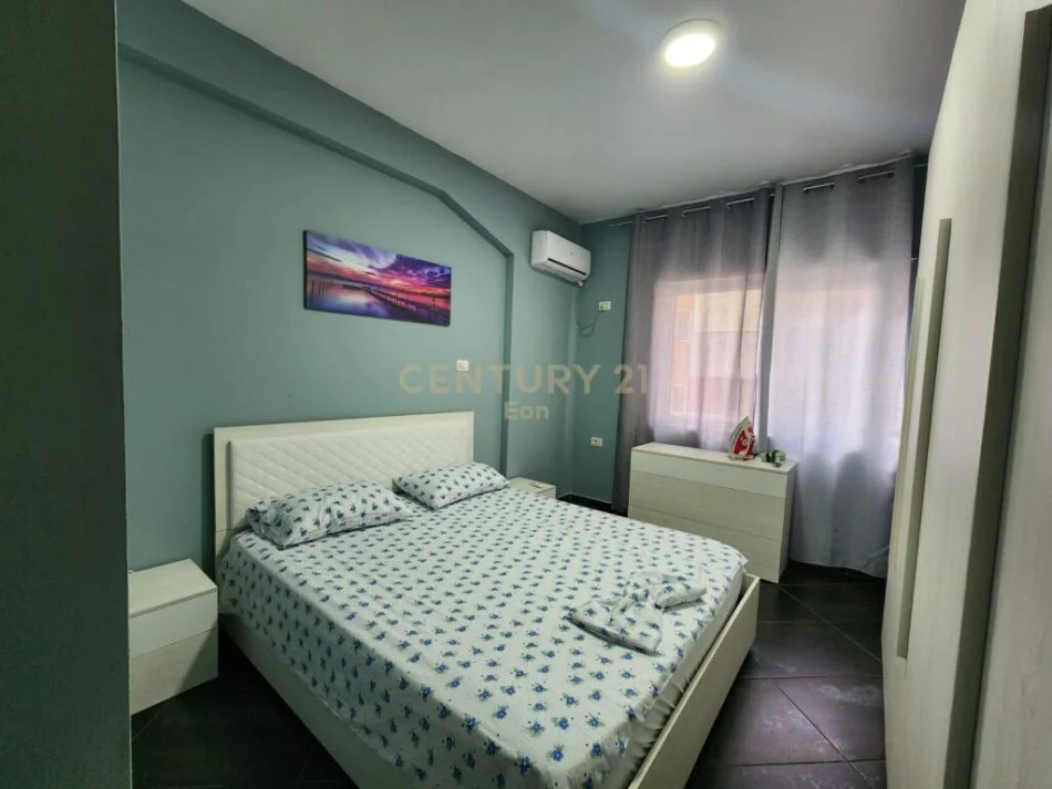 Durres, jepet me qera apartament 1+1 Kati 2, 65 m² 350 € 