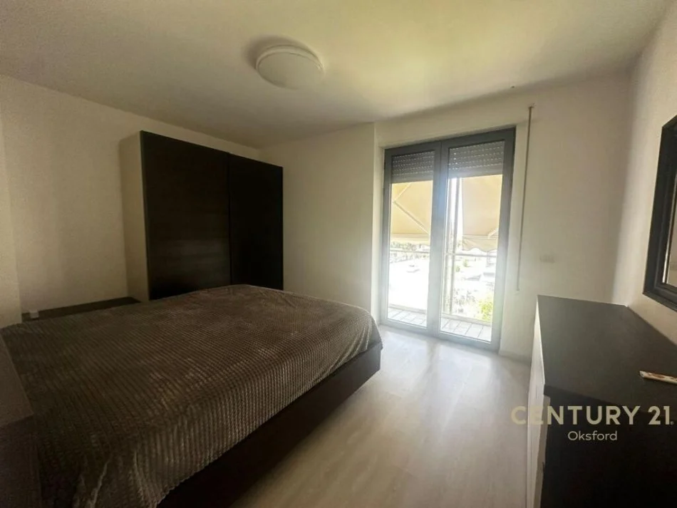 Tirane, shitet apartament 2+1+Ballkon Kati 2, 105 m² 185.000 € (Fiori di bosco)