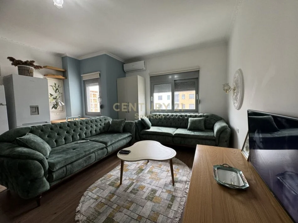 Tirane, shitet apartament 2+1 Kati 7, 97 m² 127.000 € (astir)