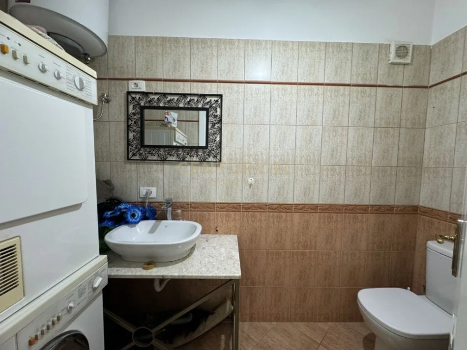 Tirane, shitet apartament 2+1 Kati 7, 97 m² 127.000 € (astir)