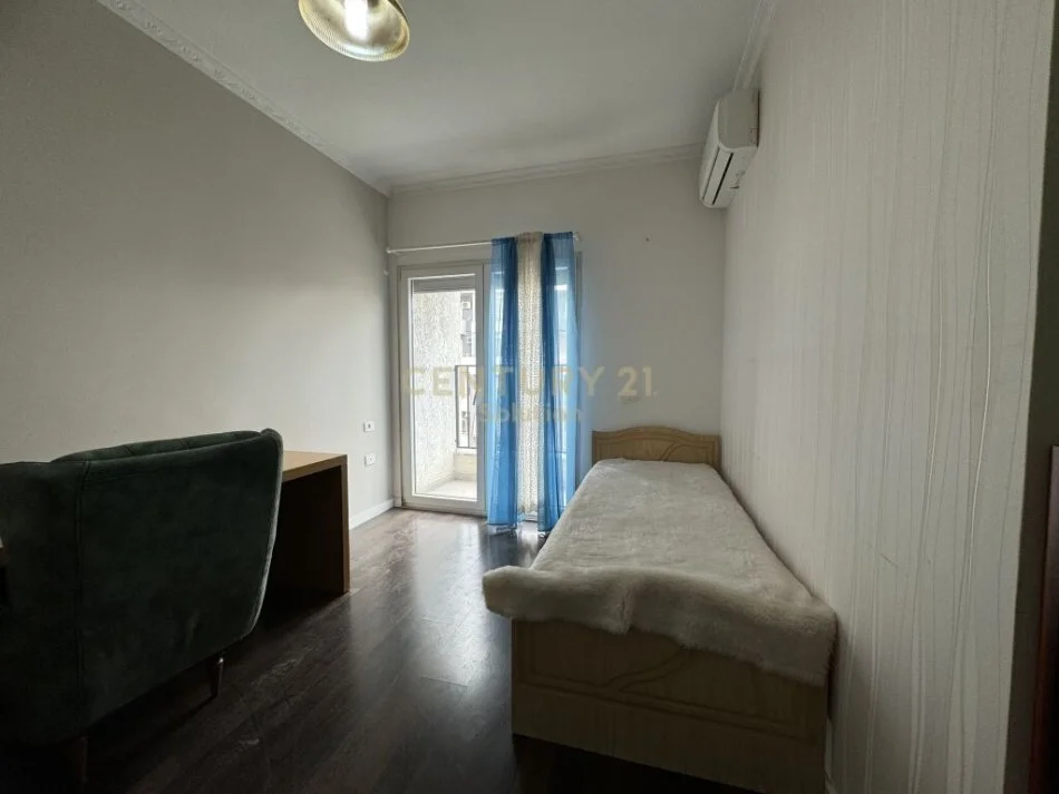 Tirane, shitet apartament 2+1 Kati 7, 97 m² 127.000 € (astir)