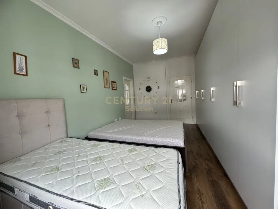 Tirane, shitet apartament 2+1 Kati 7, 97 m² 127.000 € (astir)