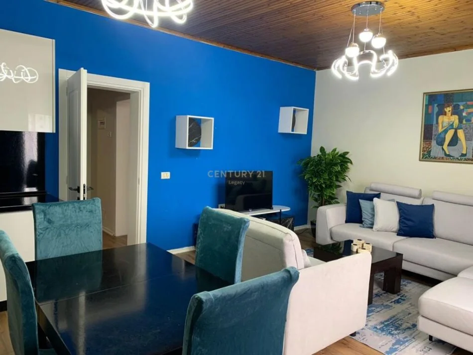 Tirane, shitet apartament 1+1 Kati 6, 76 m² (shallvaret)