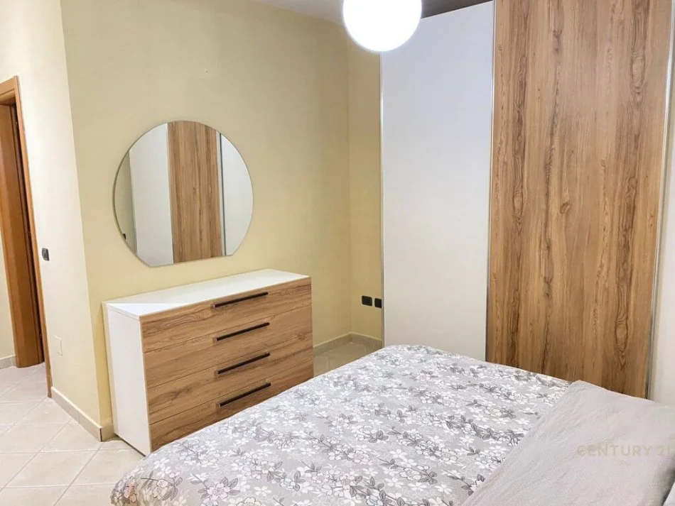 APARTAMENT 2+1+PARKING ME QERA NE QENDER IRG100580