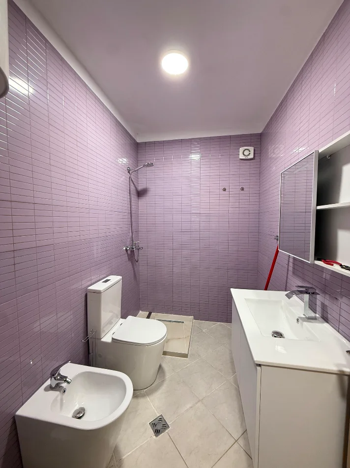 Tirane, jepet me qera apartament 2+1 Kati 2, 90 m² 720 € (Kompleksi Magnet)