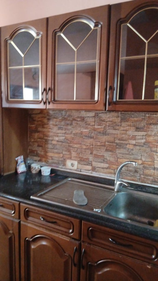 Tirane, jepet me qera shtepi 1+1+Ballkon Kati 2, 50 m² 350 € (Avdyl Matoshi)