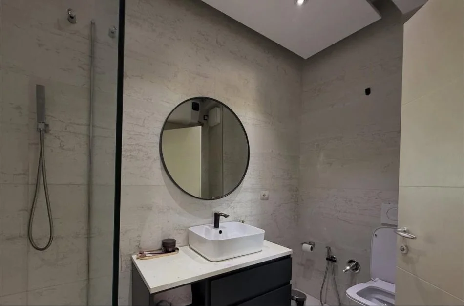 Tirane, shitet 2+1+Aneks+Ballkon , 149 m² 290.000 € (Kopshti zoologjik)