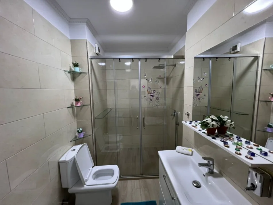 Durres, shitet apartament 1+1+Ballkon Kati 3, 72 m² 110.000 € (Florida Pavaresia Plazh)