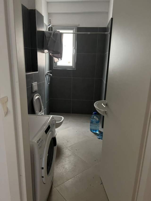 Tirane, jepet me qera apartament 2+1+BLK Kati 2, 100 m² 400 Euro (Rruga Sokrat Miho)