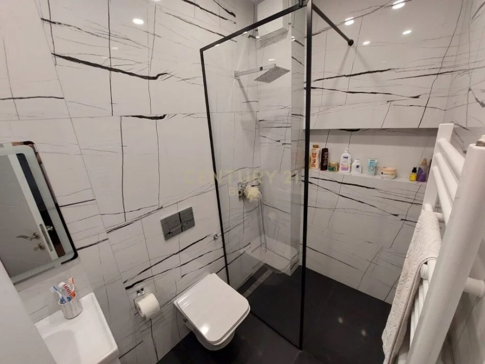 Tirane, shes apartament 2+1 Kati 7, 84 m² 150.000 € (Mihal Grameno)