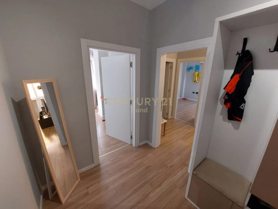 Tirane, shes apartament 2+1 Kati 7, 84 m² 150.000 € (Mihal Grameno)