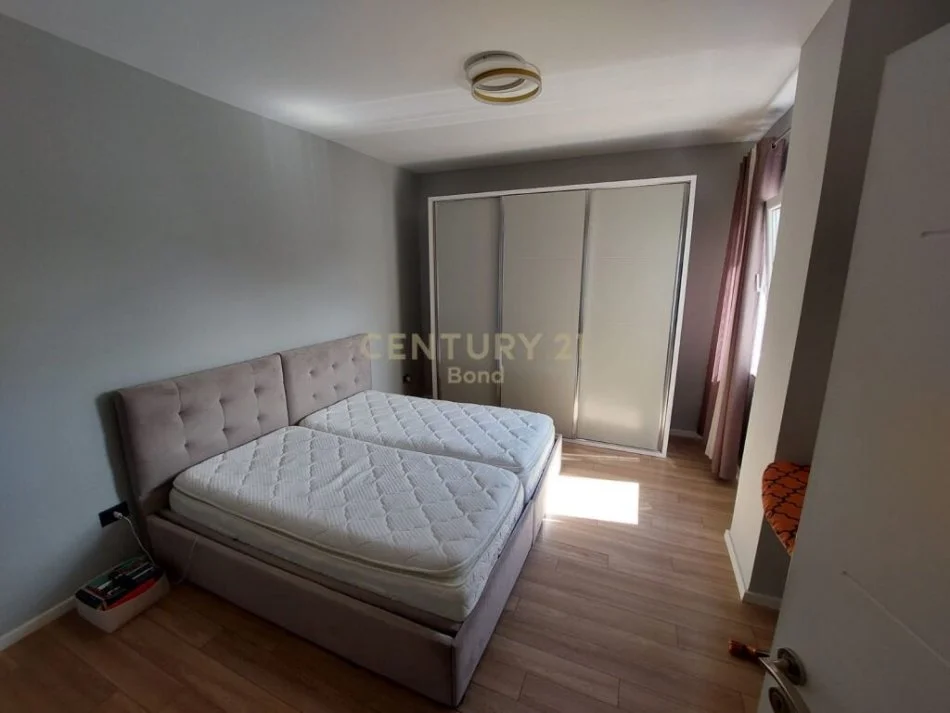 Tirane, shes apartament 2+1 Kati 7, 84 m² 150.000 € (Mihal Grameno)