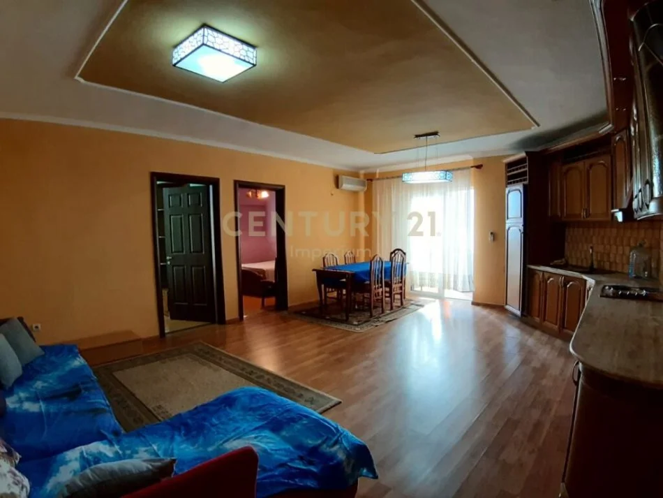 Tirane, shitet apartament 2+1 Kati 3, 95 m² 117.000 € (dritan hoxha)