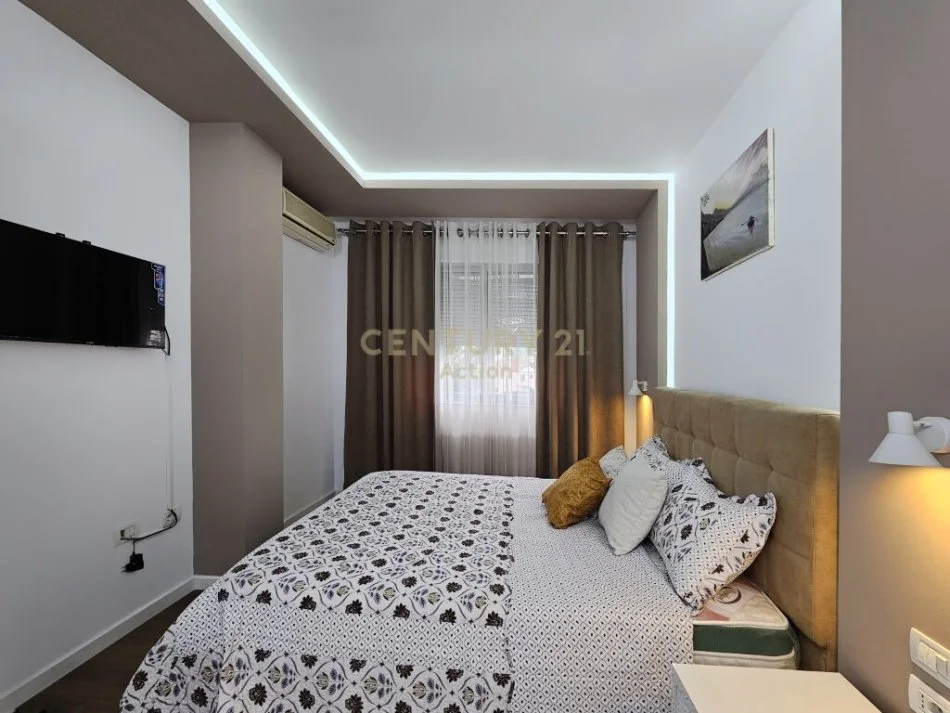 Tirane, shitet apartament 2+1 Kati 2, 94 m² 145.000 € (yzberisht)