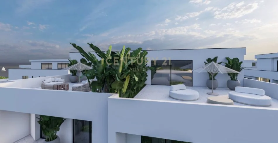 Durres, shitet apartament+verande | Penthouse 2+1 Kati 9, 165 m² 270.000 € (Golem)