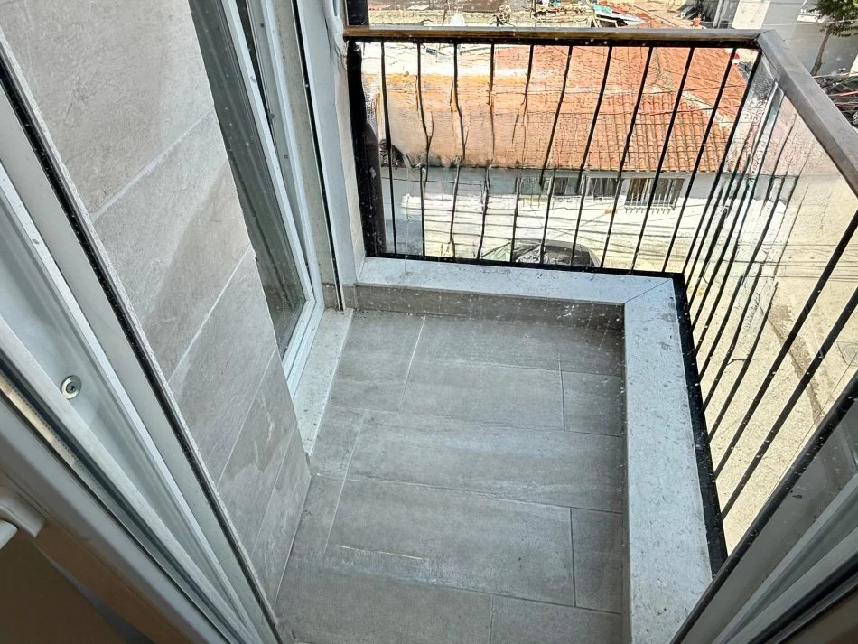 Tirane, jepet me qera apartament 2+1+Aneks+Ballkon Kati 3, 89 m² 550 € (Bulevardi Zhan Dark)