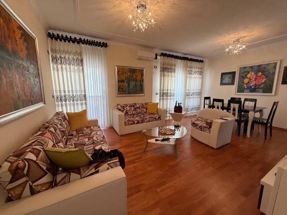 Tirane, shitet apartament duplex Dublex Kati 7, 140 m² 186.000 € 
