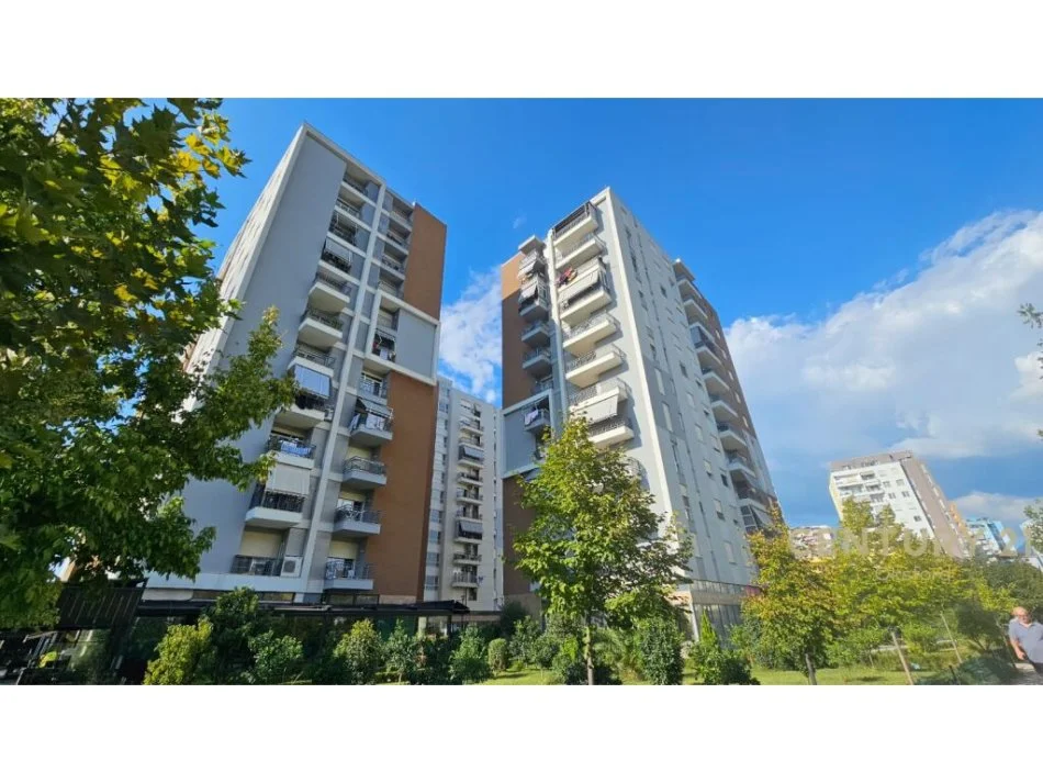 𝐓𝐢𝐫𝐚𝐧𝐞, 𝐬𝐡𝐢𝐭𝐞𝐭 𝐚𝐩𝐚𝐫𝐭𝐚𝐦𝐞𝐧𝐭 𝟏+𝟏 𝐊𝐚𝐭𝐢 𝟏𝟎, 𝟕𝟒 𝐦² 𝟏𝟓𝟎.𝟎𝟎𝟎 € (𝐈𝐬𝐡 𝐅𝐮𝐬𝐡𝐚 𝐞 𝐀𝐯𝐢𝐚𝐜𝐢𝐨𝐧𝐢𝐭)