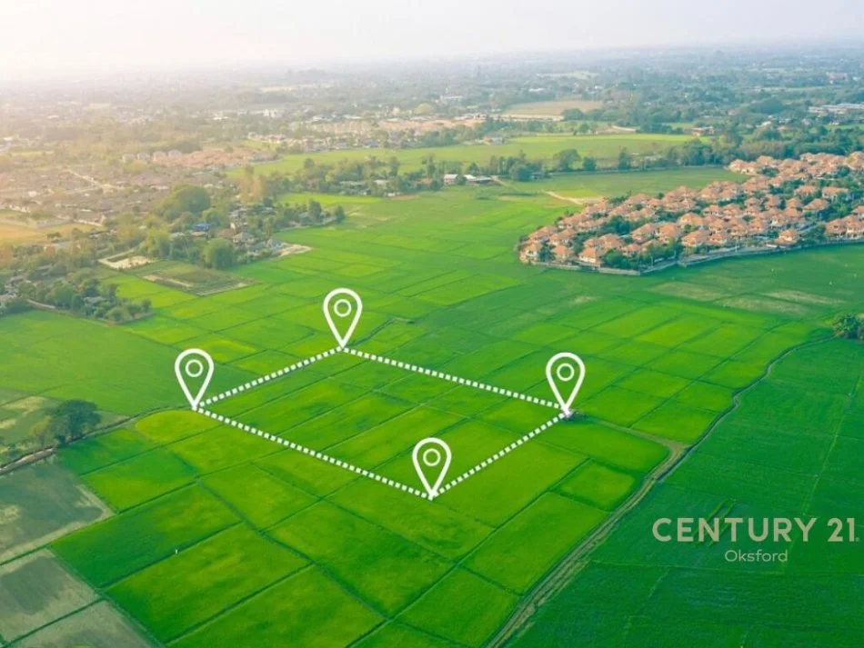 Tirane, shitet toke , 300 m² 48.000 € (Sauk)