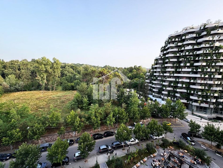 Tirane, jepet me qera apartament 4+1+Aneks+Ballkon Kati 6, 160 m² 3.000 € (RRUGA E "ELBASANIT", PARK GATE)