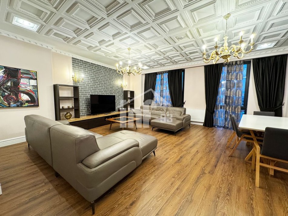 Tirane, jepet me qera apartament 4+1+Aneks+Ballkon Kati 6, 160 m² 3.000 € (RRUGA E "ELBASANIT", PARK GATE)