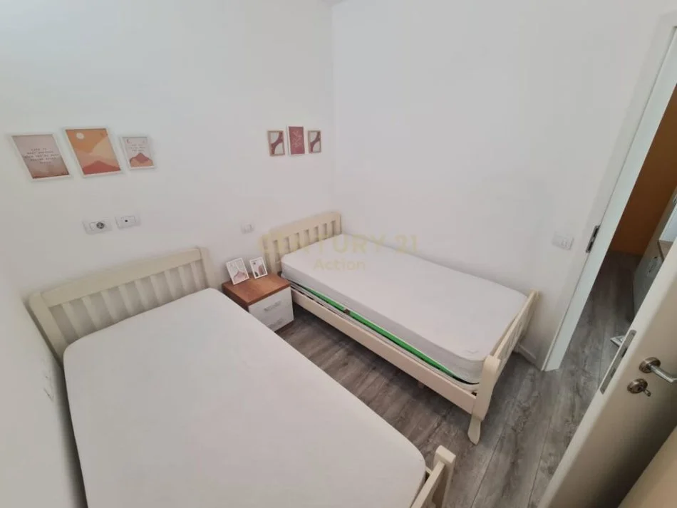 𝐓𝐢𝐫𝐚𝐧𝐞, 𝐣𝐞𝐩𝐞𝐭 𝐦𝐞 𝐪𝐞𝐫𝐚 𝐚𝐩𝐚𝐫𝐭𝐚𝐦𝐞𝐧𝐭 𝟐+𝟏 𝐊𝐚𝐭𝐢 𝟔, 𝟓𝟗 𝐦² 𝟔𝟐𝟎 € (𝐊𝐨𝐦𝐩𝐥𝐞𝐤𝐬𝐢 𝐌𝐚𝐠𝐧𝐞𝐭, 𝟐𝟏 𝐃𝐡𝐣𝐞𝐭𝐨𝐫𝐢)