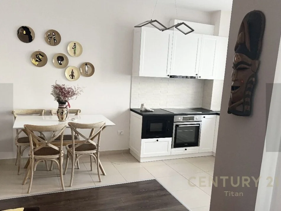 𝐓𝐢𝐫𝐚𝐧𝐞, 𝐣𝐞𝐩𝐞𝐭 𝐦𝐞 𝐪𝐞𝐫𝐚 𝐚𝐩𝐚𝐫𝐭𝐚𝐦𝐞𝐧𝐭 𝟐+𝟏 𝐊𝐚𝐭𝐢 𝟒, 𝟏𝟎𝟎 𝐦² 𝟕𝟎𝟎 € (𝐊𝐨𝐩𝐬𝐡𝐭𝐢 𝐁𝐨𝐭𝐚𝐧𝐢𝐤 𝐙𝐨𝐨𝐥𝐨𝐠𝐣𝐢𝐤)