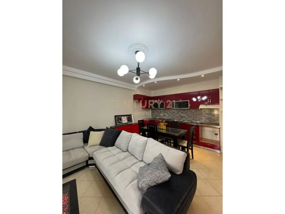 Tirane, shitet apartament 2+1+Ballkon Kati 1, 108 m² 127.000 € (Idris Dollaku)