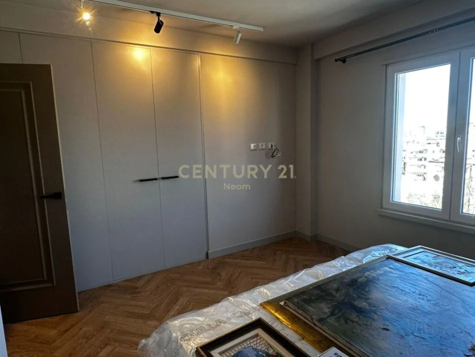 Tirane, shitet apartament 2+1 Kati 4, 107 m² 269.500 € (RRUGA E ELBASANIT)