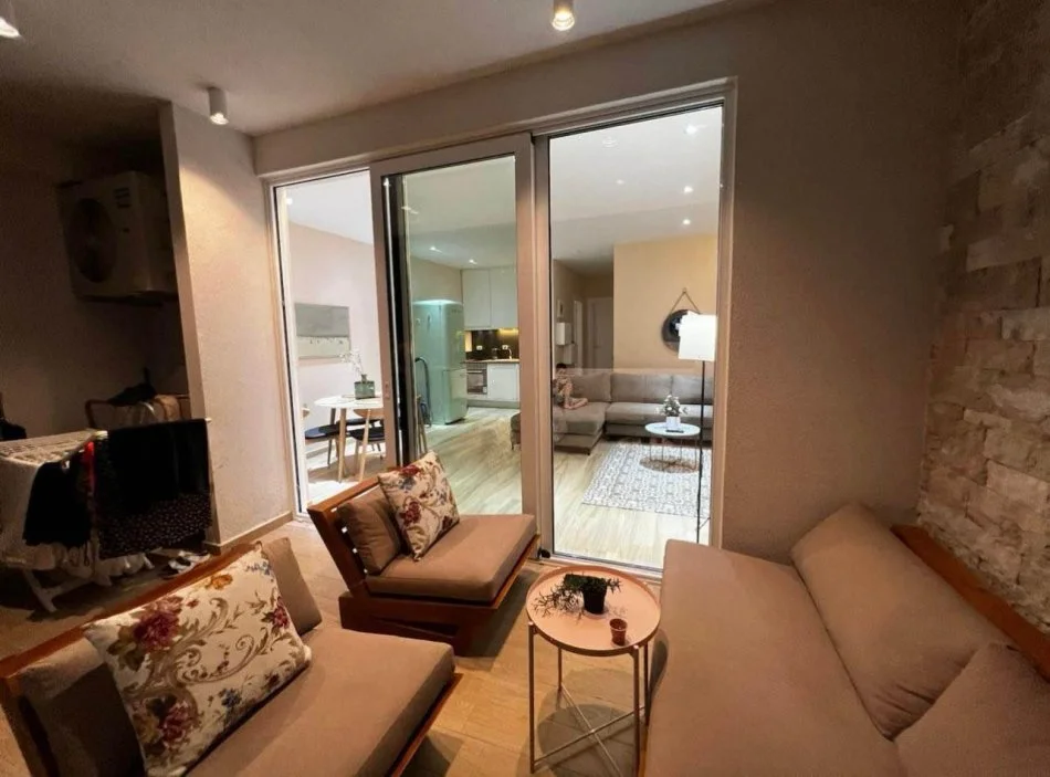 Durres, shitet apartament 1+1 Kati 2, 74 m² 195.000 € 