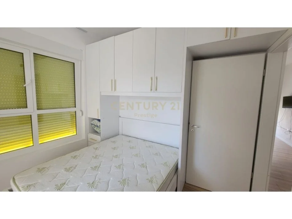 Tirane, jepet me qera apartament 1+1 Kati 1, 60 m² 500 € (zog te zi)