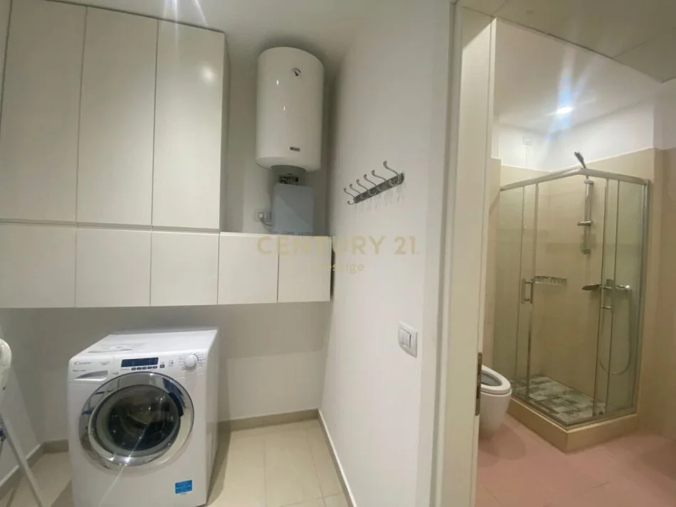 ‼️  𝐀𝐏𝐀𝐑𝐓𝐀𝐌𝐄𝐍𝐓 𝐍𝐄 𝐒𝐇𝐈𝐓𝐉𝐄 𝟐+𝟏+𝟐 𝐈 𝐕𝐄𝐍𝐃𝐎𝐒𝐔𝐑 𝐓𝐄𝐊 "𝐀𝐌𝐁𝐀𝐒𝐀𝐃𝐎𝐑 𝟑", 𝐓𝐈𝐑𝐀𝐍𝐄  ‼️