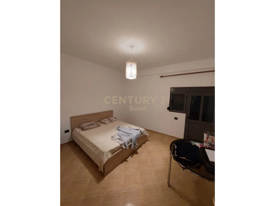 Tirane, shitet apartament 2+1 Kati 3, 135 m² 180.000 € (Vilat Gjermane)