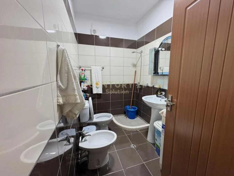 Tirane, shitet apartament 2+1 Kati 3, 94 m² 120.000 € 