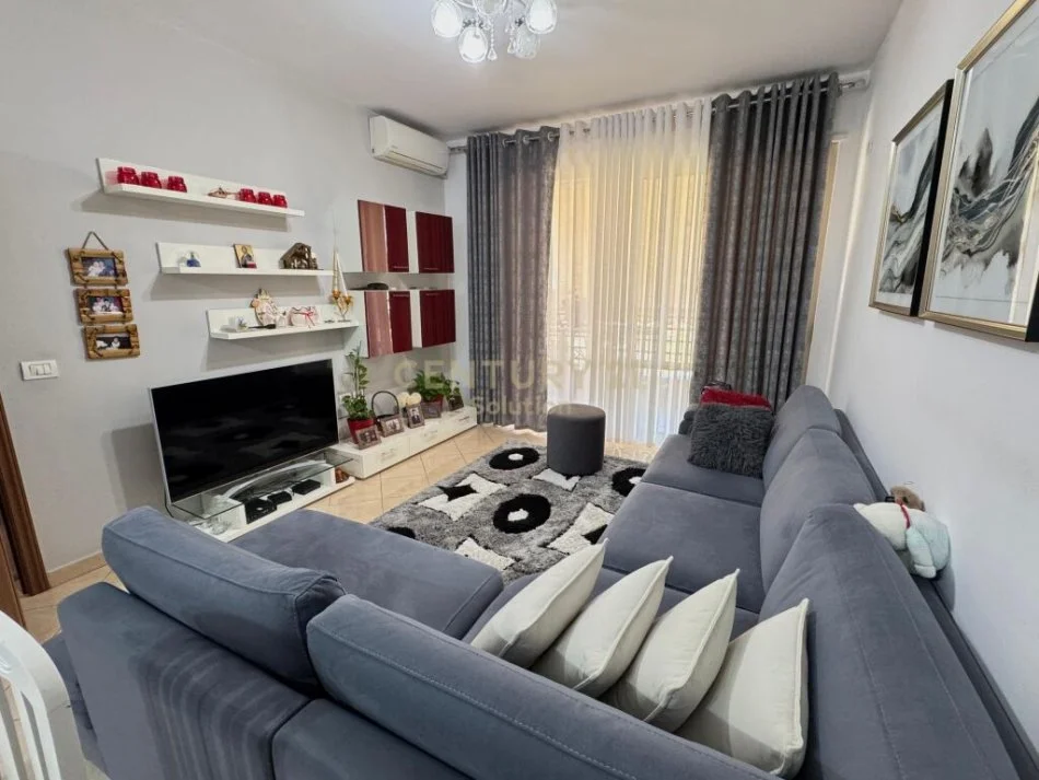 Tirane, shitet apartament 2+1 Kati 3, 94 m² 120.000 € (MISTO MAME)