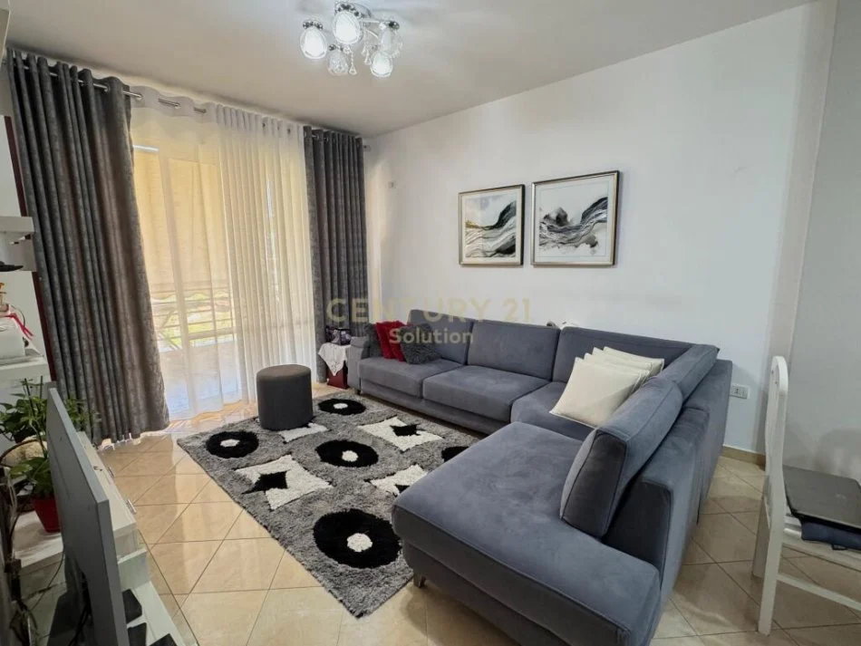 Tirane, shitet apartament 2+1 Kati 3, 94 m² 120.000 € 