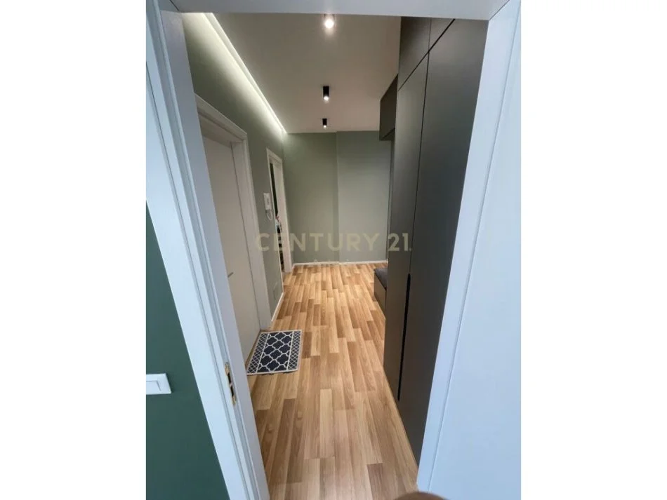 Tirane, shitet apartament 1+1 Kati 3, 114 m² 133.500 € (astir)