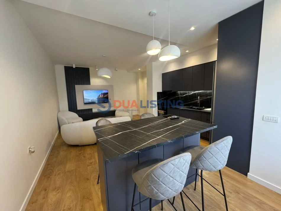 Tirane, jepet me qera apartament 2+1 , 80 m² 750 € (Kodra e Diellit)