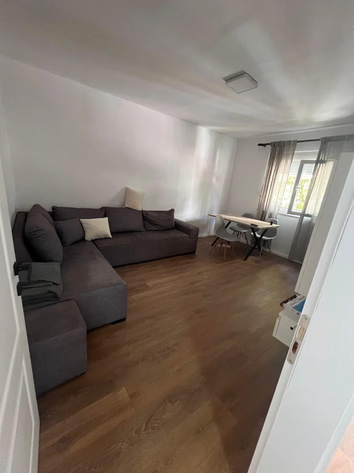 Tirane, shitet apartament 1+1+Aneks Kati 2, 64 m² 129.000 € (Prane kmy)