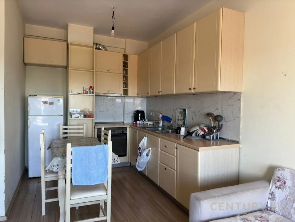 Tirane, shitet 1+1+Ballkon Kati 7, 67 m² 130.000 € (Rruga e Elbasanit)
