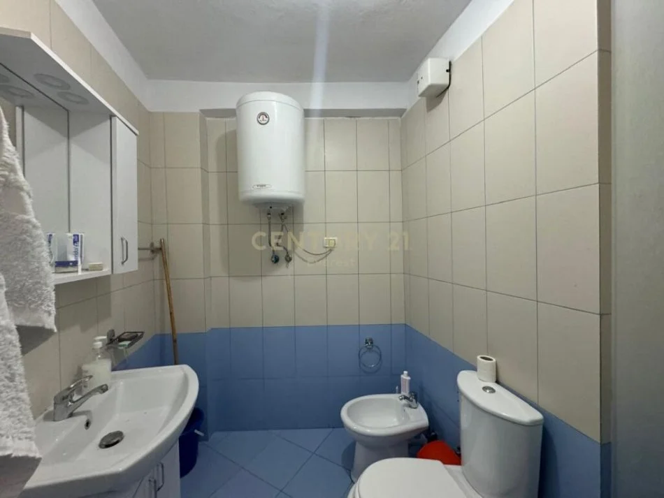 Tirane, shitet apartament 1+1 Kati 7, 65 m² 110.000 € (Bulevardi i Ri)