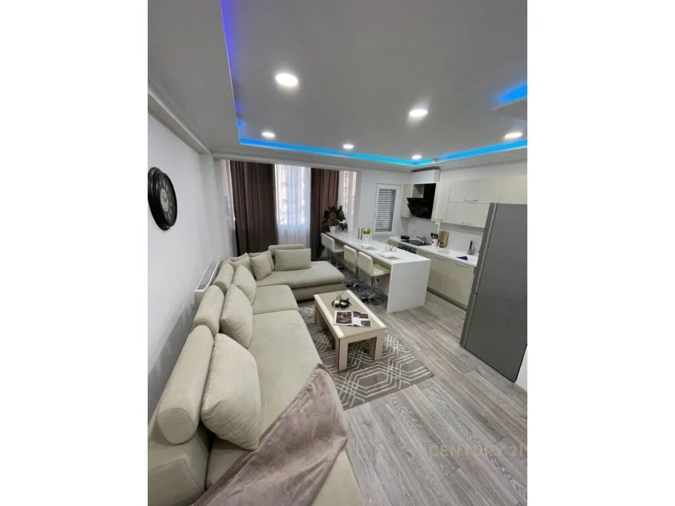 Tirane, shitet 1+1 Kati 5, 70 m² 165.000 € (Ish Blloku)