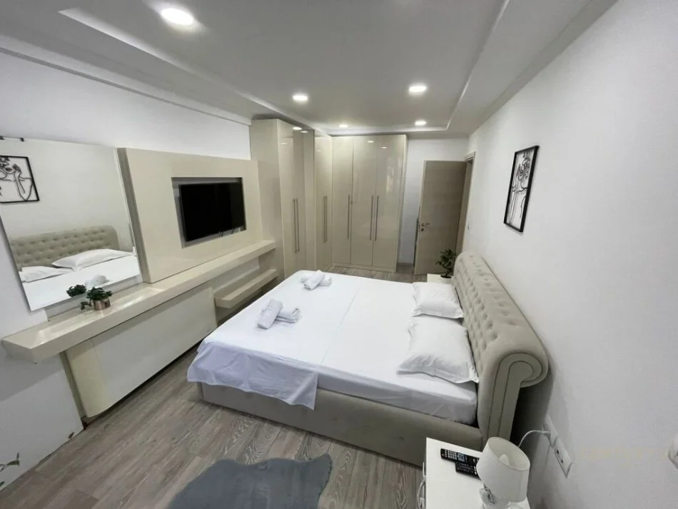 Tirane, shitet 1+1 Kati 5, 70 m² 165.000 € (Ish Blloku)