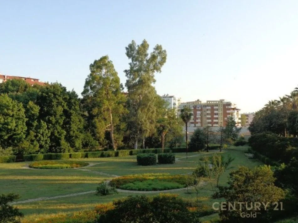 Tirane, shitet 2+1+Ballkon Kati 4, 118 m² 165.000 € (KOPESHTI BOTANIK)