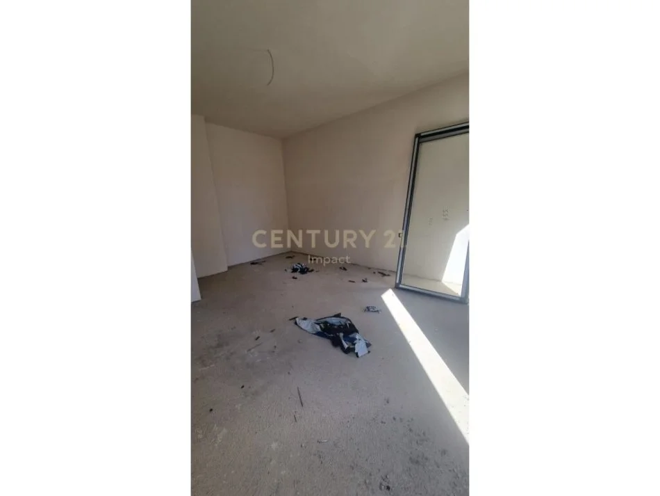 Tirane, shitet apartament 2+1 Kati 4, 102 m² 155.000 € (don bosko)