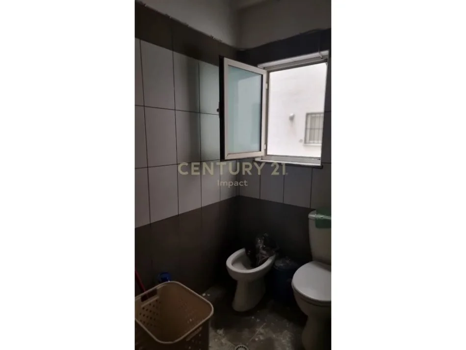 Tirane, shes apartament 2+1 Kati 2, 76 m² 90.000 € 