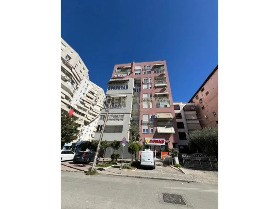 Tirane, shitet apartament 2+1 Kati 6, 97 m² 180.000 € (rruga ndre mjeda)